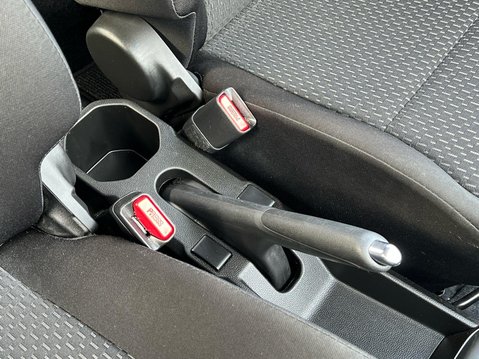 Suzuki Ignis SZ-T DUALJET MHEV 36