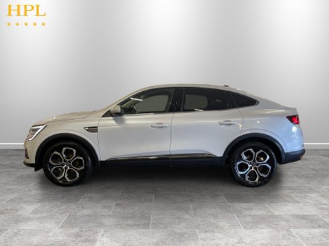 Renault Arkana 1.6 E-TECH techno SUV 5dr Petrol Hybrid Auto 2WD Euro 6 (s/s) (145 ps) 4