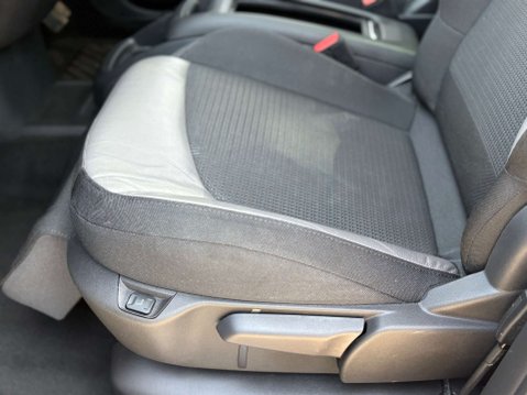 Citroen C4 Picasso 1.6 C4 Picasso Exclusive+ Blue HDi Auto 5dr 64