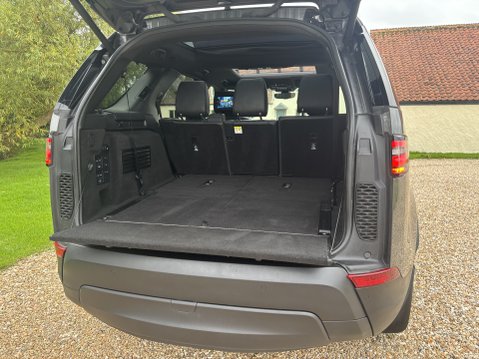 Land Rover Discovery SDV6 HSE LUXURY 14