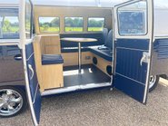 Volkswagen Campervan Split-Screen 61