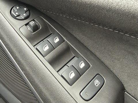 Vauxhall Crossland 1.2 Turbo [130] Ultimate 5dr Auto 32