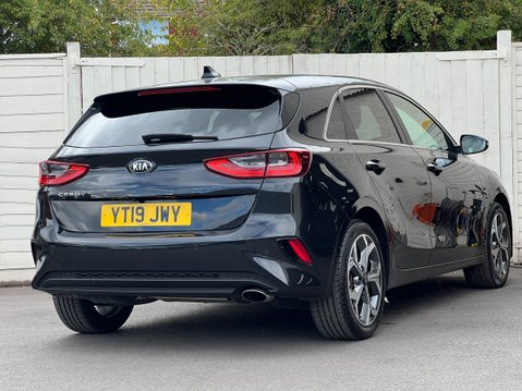 Kia Ceed 1.6 CRDi 3 Hatchback 5dr Diesel Manual Euro 6 (s/s) (114 bhp) 5