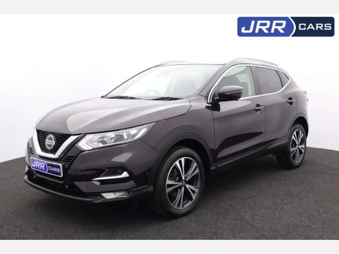 Nissan Qashqai 1.3 Qashqai N-Connecta DiG-T 5dr 6