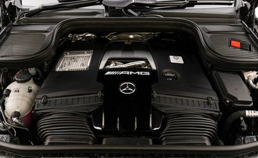 Mercedes-Benz GLS 63 Night Edition Executive 33