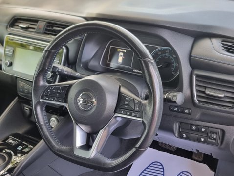 Nissan LEAF ACENTA EV 18