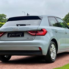 Audi A1 SPORTBACK TFSI TECHNIK 2