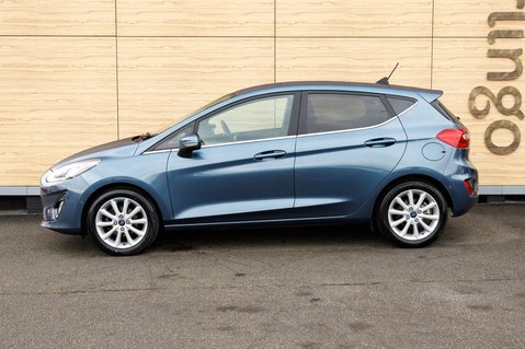 Ford Fiesta TITANIUM 13