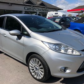 Ford Fiesta 1.6 TITANIUM automatic petrol 5dr 45,000 miles, 2 owners, ulez compliant