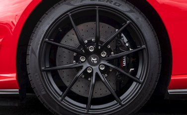 Ferrari 812 Superfast 10