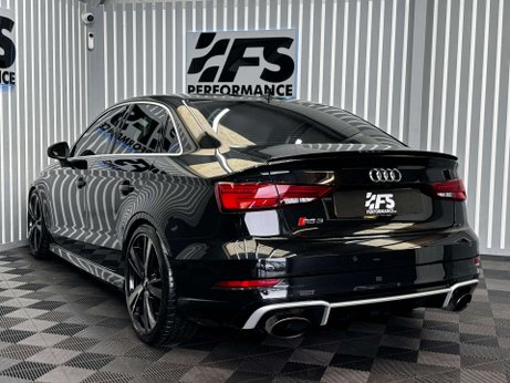 Audi RS3 2.5 TFSI Saloon 4dr Petrol S Tronic quattro Euro 6 (s/s) (400 ps) 11