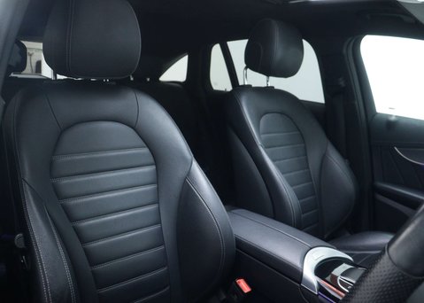 Mercedes-Benz EQC EQC 400 80kWh AMG Line (Premium) SUV 5dr Electric Auto 4MATIC (408 ps) 51