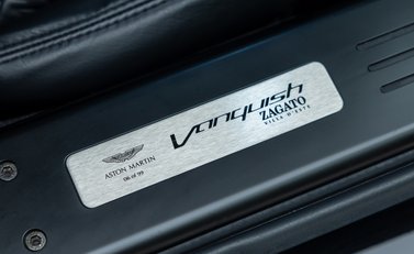 Aston Martin Vanquish ZAGATO 25