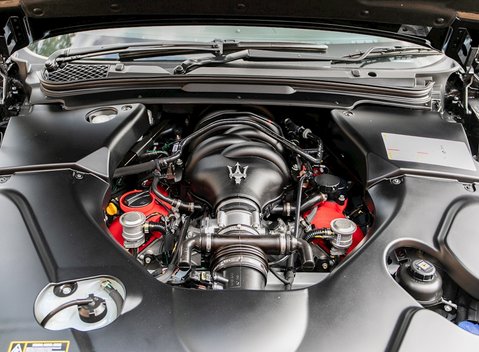 Maserati Grancabrio Sport 27