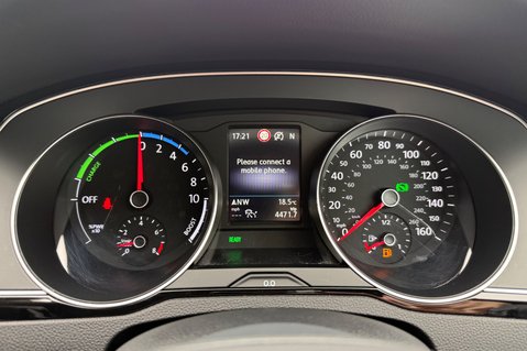 Volkswagen Passat GTE DSG - VAT Q - 1 OWNER - PLUG IN HYBRID - 3 IN STOCK 35