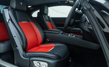 Rolls-Royce Wraith Black Badge 14