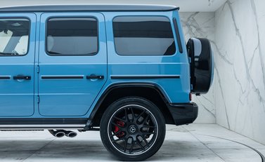 Mercedes-Benz G Class G63 AMG CARBON EDITION 35