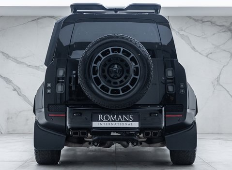 Land Rover Defender 110 OCTA Black 8