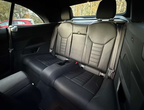 BMW 4 Series 2.0 420i M Sport Professional Edition Auto 2dr 43