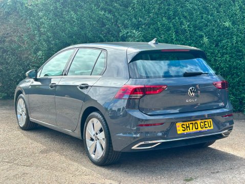 Volkswagen Golf STYLE ETSI DSG 7