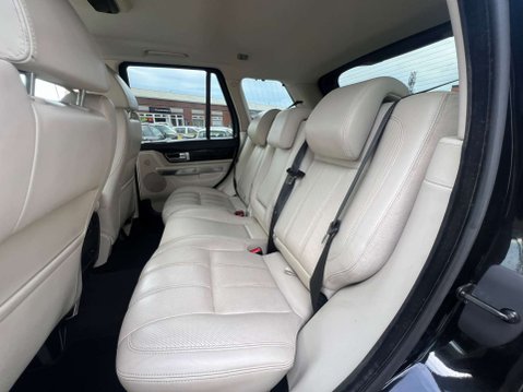 Land Rover Range Rover Sport 3.0 Range Rover Sport HSE SDV6 Automatic 4WD 5dr *NATIONAL DELIVERY* 23