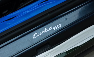 Porsche 911 Turbo 50 YEARS (992) 31