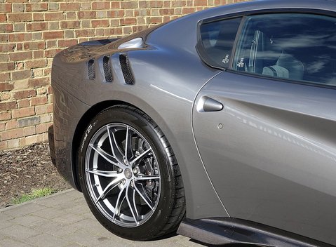 Ferrari F12 TDF 6
