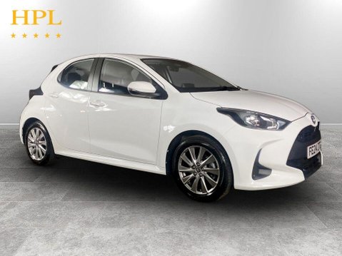 Toyota Yaris 1.5 VVT-h Icon Hatchback 5dr Petrol Hybrid E-CVT Euro 6 (s/s) (116 ps) DAB 1