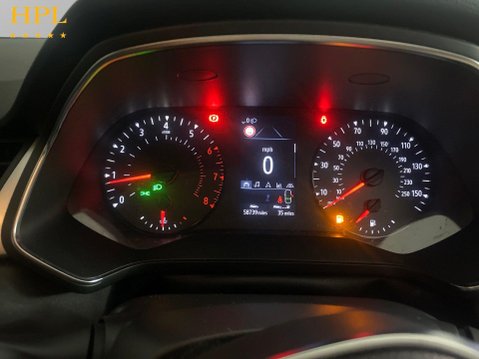 Renault Captur 1.3 TCe Iconic SUV 5dr Petrol Manual Euro 6 (s/s) (130 ps) Alloys - Air Con 13