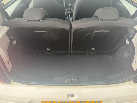 Citroen C1 1.0 VTi Feel Euro 6 (s/s) 5dr 37