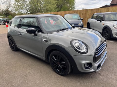 Mini Hatch COOPER SPORT 1