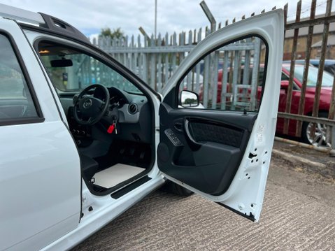 Dacia Duster LAUREATE DCI 46