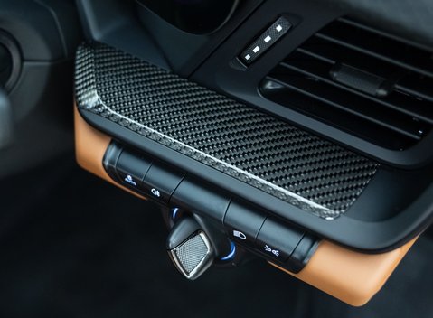 Porsche 911 GT3 TOURING (992) 16