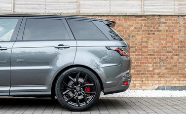 Land Rover Range Rover Sport 5.0 SVR 23