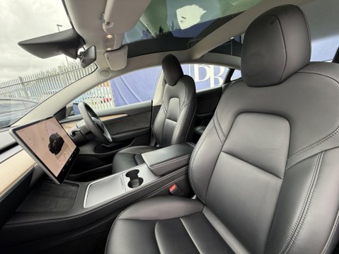 Tesla Model 3 (Dual Motor) Performance Saloon 4dr Electric Auto 4WDE (Performance Upgrade 28