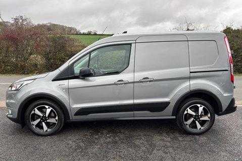Ford Transit Connect 250 Active L1 100 ps Panel Van - Sat Nav / Climate Control 7