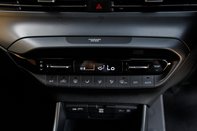 Hyundai i20 T-GDI PREMIUM MHEV 39