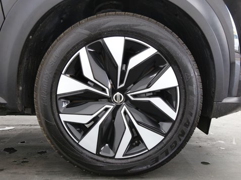 Nissan Juke 1.0 DIG-T Acenta DCT Auto Euro 6 (s/s) 5dr 26