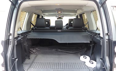 Land Rover Discovery SDV6 HSE Luxury 16
