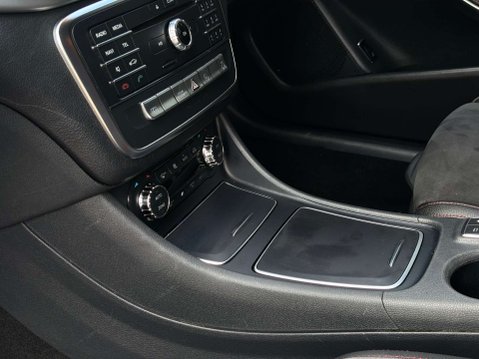 Mercedes-Benz GLA 2.1 GLA 220 AMG Line D 4Matic Auto 4WD 5dr 17