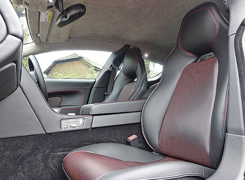 Aston Martin Rapide S 19