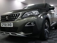 Peugeot 3008 S/S ALLURE 28