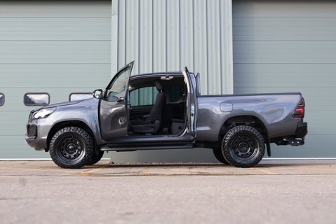 Toyota Hilux BRAND NEW ACTIVE 4WD D-4D ECB King cab Commercial styled by Seeker Uk 6