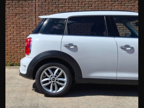 Mini Countryman 2.0 Countryman Cooper SD ALL4 4WD 5dr 17