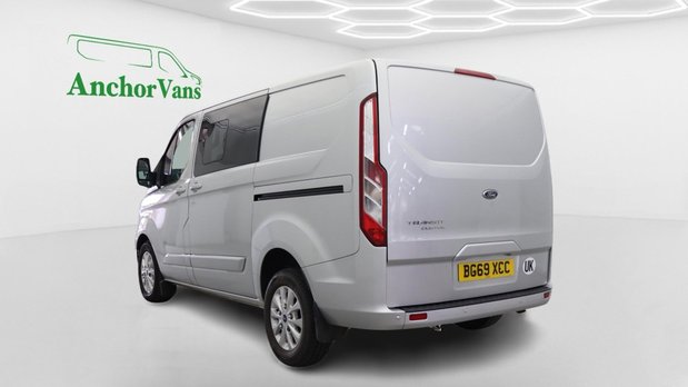 Ford Transit Custom Crew Cab SWB L1H1 Low Roof Limited 320 Air Con Alloys Sensors EURO 6 6