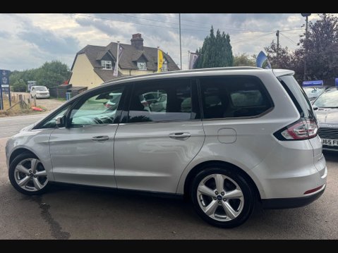 Ford Galaxy 2.0 TDCi Titanium Euro 6 (s/s) 5dr 4