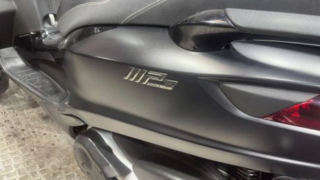 Piaggio MP3 LT SPORT 2015 ONLY 23K RIDE ON A CAR LICENCE TRIKE 3 WHEELER BIKE 19