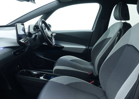 Volkswagen ID.3 Pro Performance 58kWh Business Hatchback 5dr Electric Auto (204 ps) 52