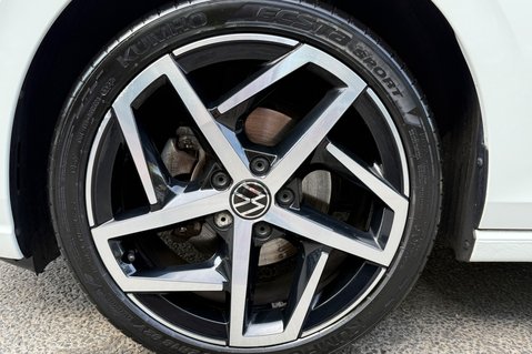 Volkswagen Golf STYLE TDI DSG - ACC - REVERSE CAM - UPGRADED ALLOYS 64
