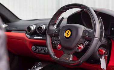 Ferrari F12 Berlinetta 11